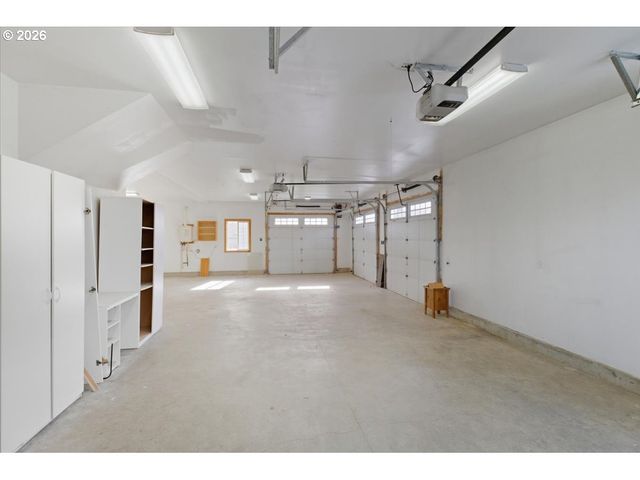 2148 MAIN St, Philomath, OR 97370