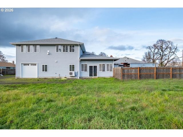 2148 MAIN St, Philomath, OR 97370