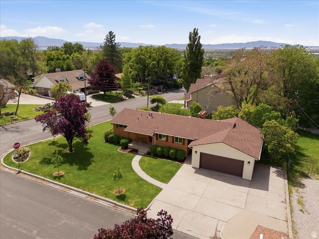 190 S 350 E, Farmington, UT 84025
