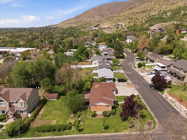 190 S 350 E, Farmington, UT 84025