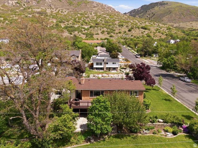 190 S 350 E, Farmington, UT 84025