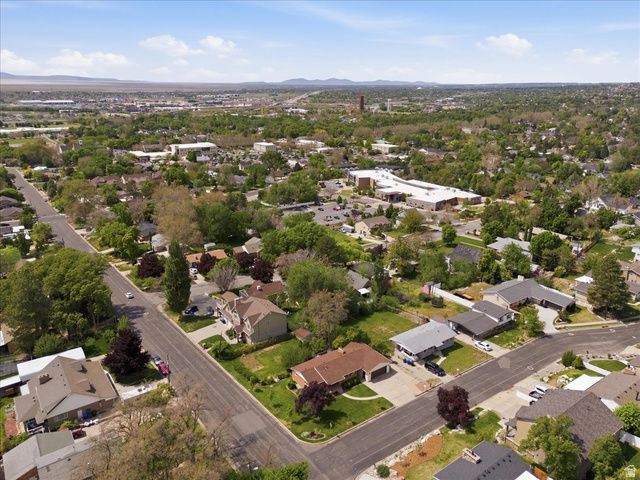190 S 350 E, Farmington, UT 84025