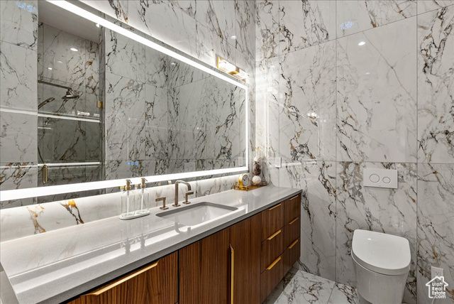 6078 S HEUGHS CANYON WAY, Holladay, UT 84121