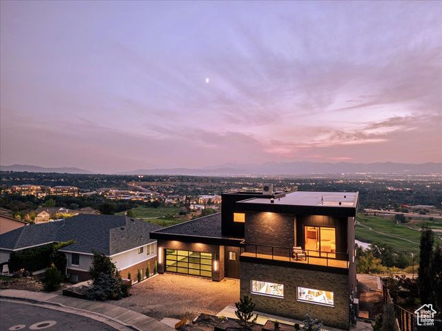 6078 S HEUGHS CANYON WAY, Holladay, UT 84121