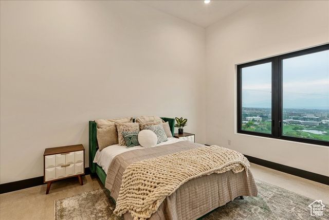 6078 S HEUGHS CANYON WAY, Holladay, UT 84121