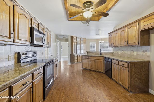 1417 Waverly Street, Lake Charles, LA 70605