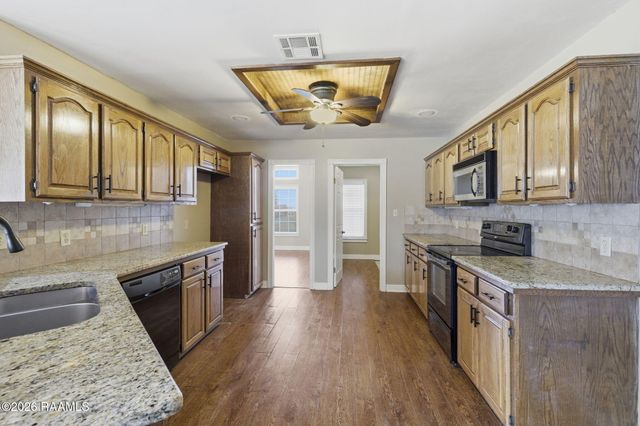 1417 Waverly Street, Lake Charles, LA 70605