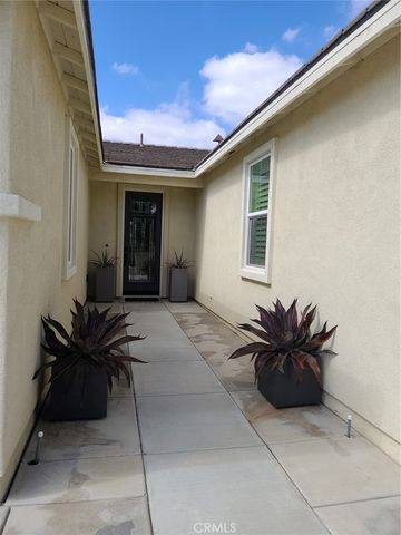 31377 Partridgeberry Drive, Winchester, CA 92596