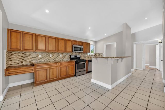 4828 Boyd Dr, Carmichael, CA 95608