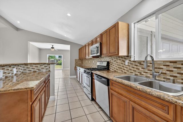 4828 Boyd Dr, Carmichael, CA 95608