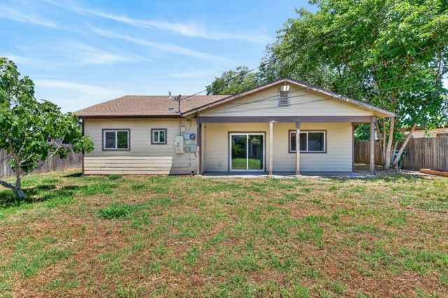 4828 Boyd Dr, Carmichael, CA 95608