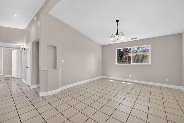 4828 Boyd Dr, Carmichael, CA 95608