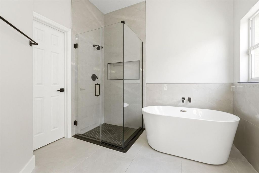 Image 30 of property listing at 12714 TOPSFIELD DRIVE, Orlando, FL 32837