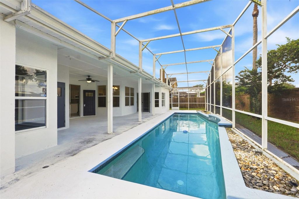 Image 43 of property listing at 12714 TOPSFIELD DRIVE, Orlando, FL 32837