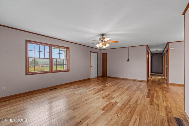 5245 Highway 11W, Bean Station, TN 37708