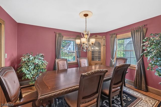 207 Penfield Pl, Dunellen Boro, NJ 08812