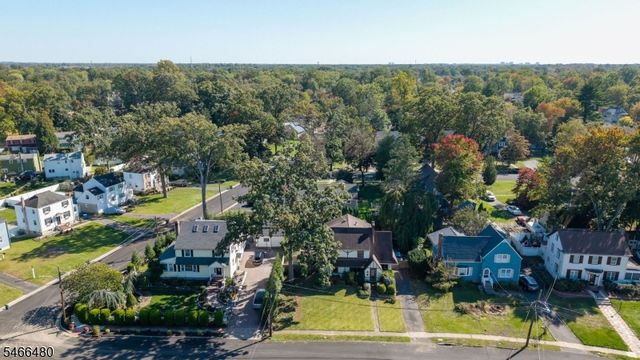207 Penfield Pl, Dunellen Boro, NJ 08812