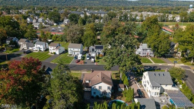 207 Penfield Pl, Dunellen Boro, NJ 08812