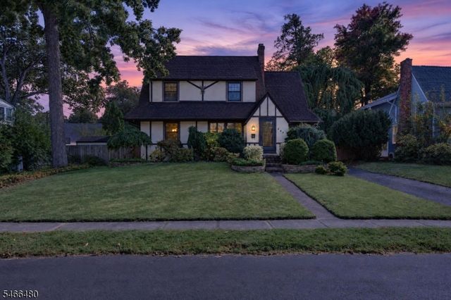 207 Penfield Pl, Dunellen Boro, NJ 08812