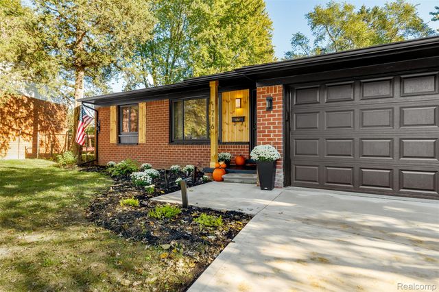 1716 Dover Court, Superior Charter Township, MI 48198