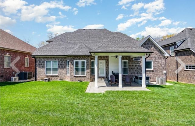 513 Summit View Cir, Clarksville, TN 37043