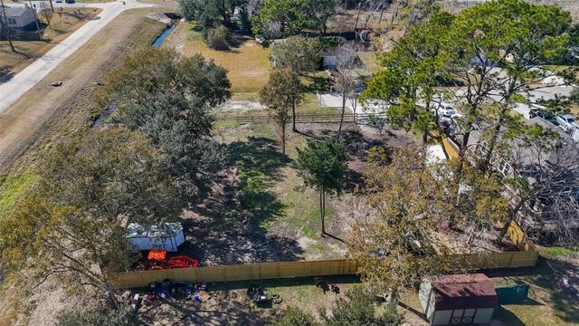 TBD Avenue G, Dickinson, TX 77532