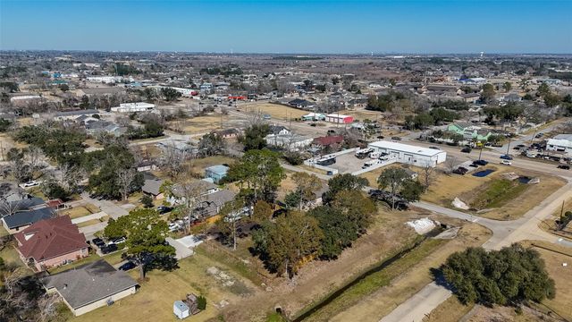 TBD Avenue G, Dickinson, TX 77532