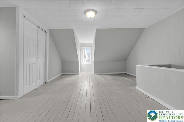 905 Bushkill Street, Easton, PA 18042