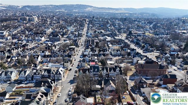 905 Bushkill Street, Easton, PA 18042