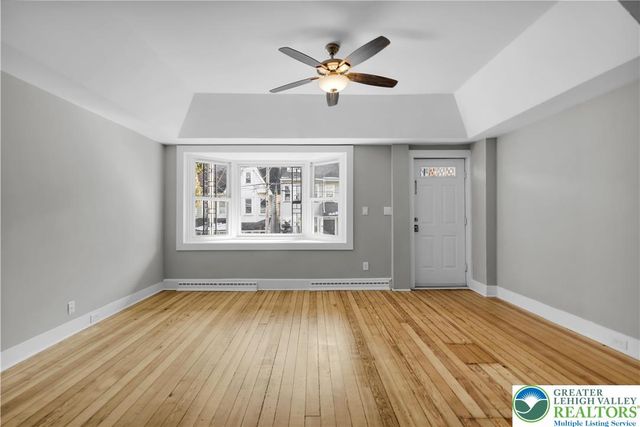 905 Bushkill Street, Easton, PA 18042