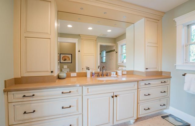 714 JACARANDA ROAD, Anna Maria, FL 34216