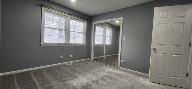 105 Aspen Drive, Schaumburg, IL 60194