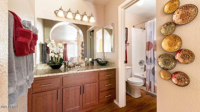 13440 N 44th Street 3, Phoenix, AZ 85032