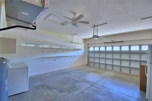 1573 VIENNA SQUARE DR, Winter Haven, FL 33884