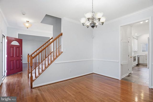 7710 CASHLAND CT, Alexandria, VA 22315
