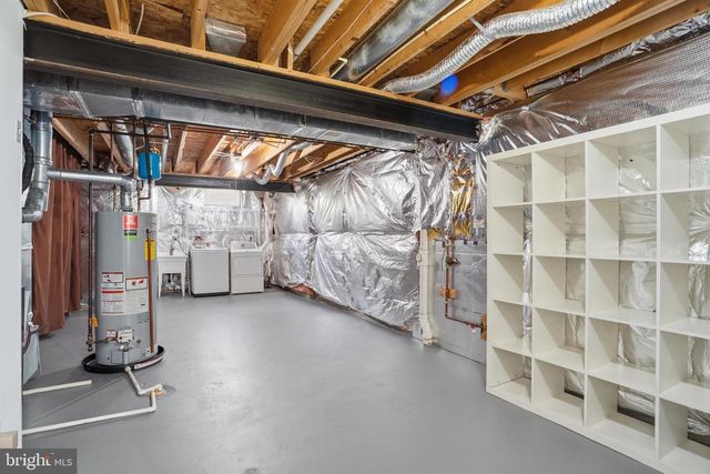 7710 CASHLAND CT, Alexandria, VA 22315