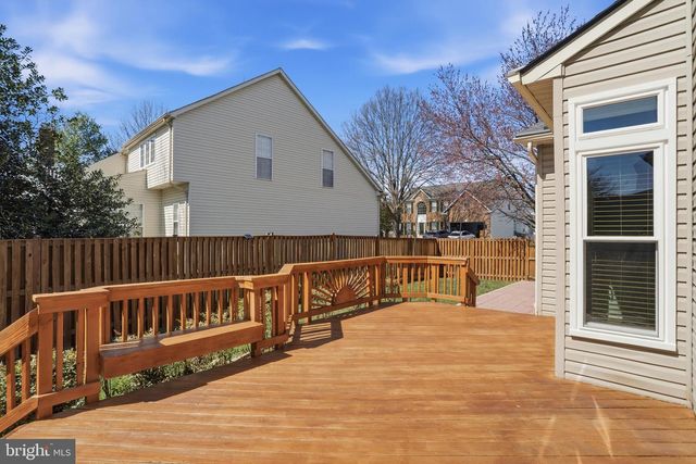 7710 CASHLAND CT, Alexandria, VA 22315