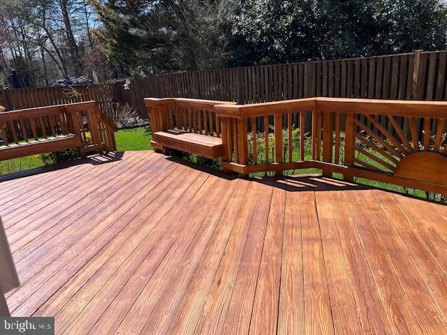 7710 CASHLAND CT, Alexandria, VA 22315