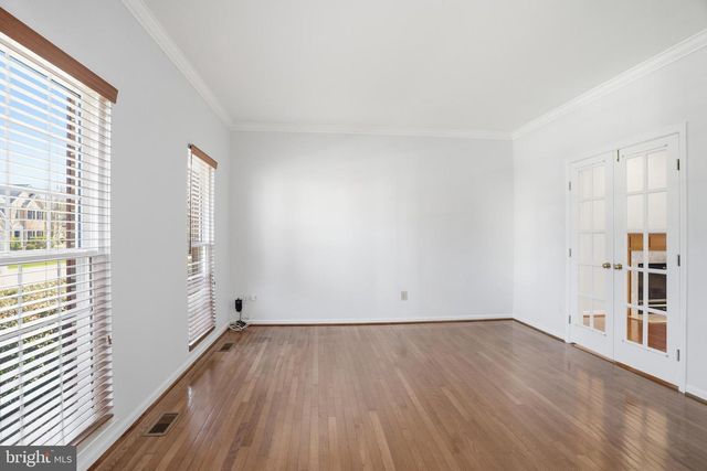 7710 CASHLAND CT, Alexandria, VA 22315