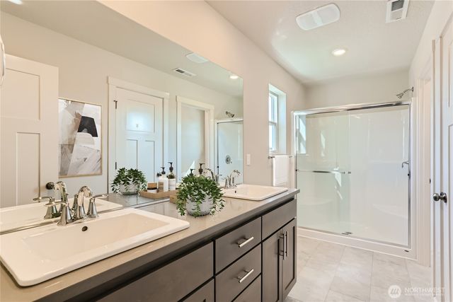 13805 NE 107th Street, Vancouver, WA 98682
