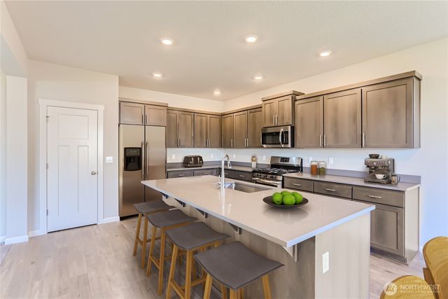 13805 NE 107th Street, Vancouver, WA 98682