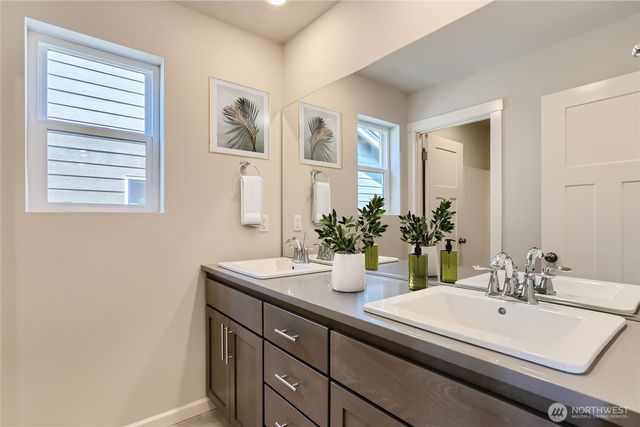 13805 NE 107th Street, Vancouver, WA 98682