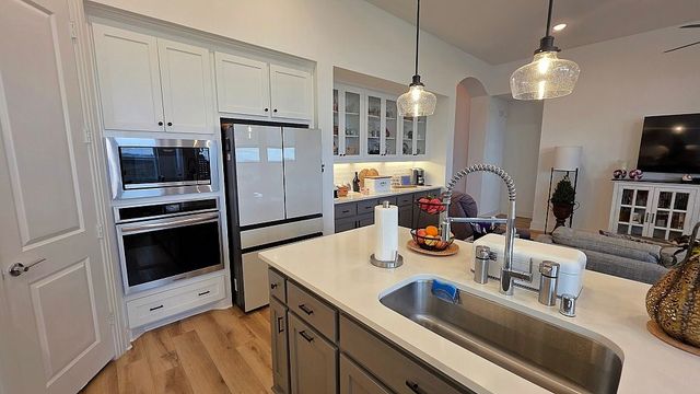 1111 Briar Oak Lane, Mansfield, TX 76063