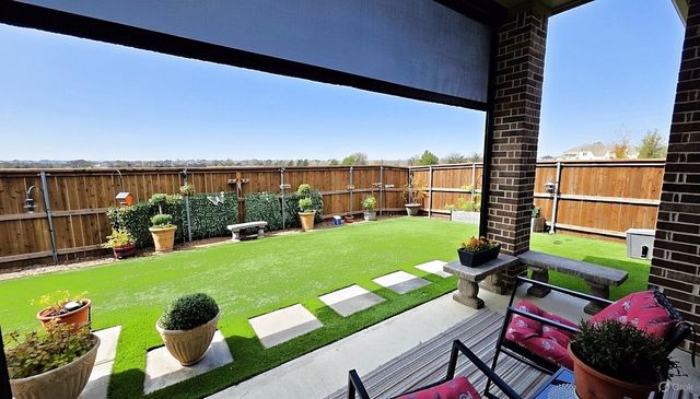 1111 Briar Oak Lane, Mansfield, TX 76063