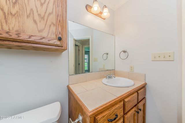 1029 Gary Drive, Breaux Bridge, LA 70517