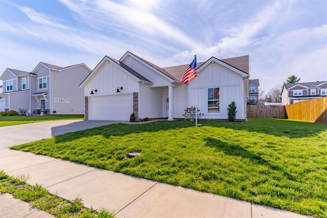 1245 Helen Court, Boonville, IN 47601