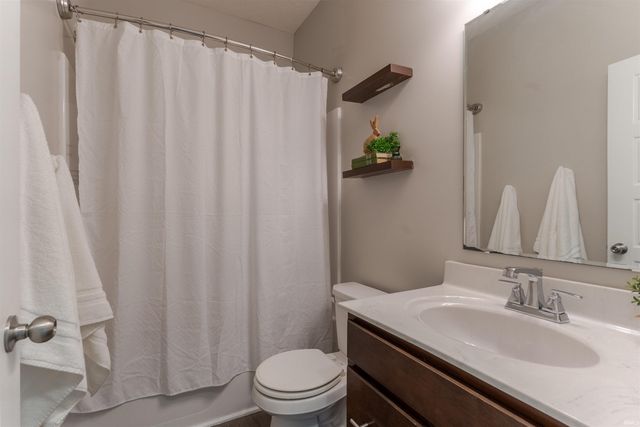 1245 Helen Court, Boonville, IN 47601