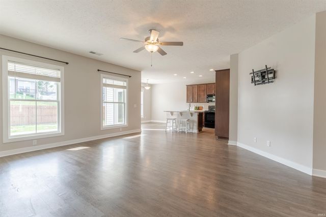 1245 Helen Court, Boonville, IN 47601