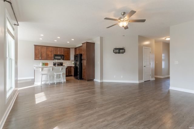 1245 Helen Court, Boonville, IN 47601