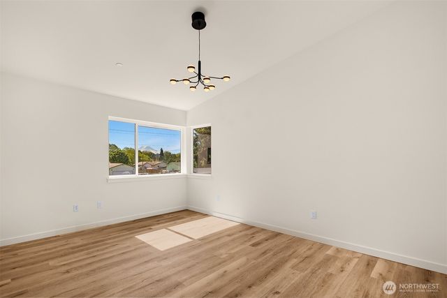 118 4th Avenue S, Algona, WA 98001